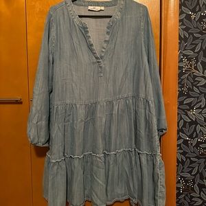 Vineyard Vines Chambray Swig dress Size L